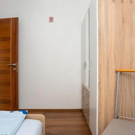Apartment Sepic By Guide *
