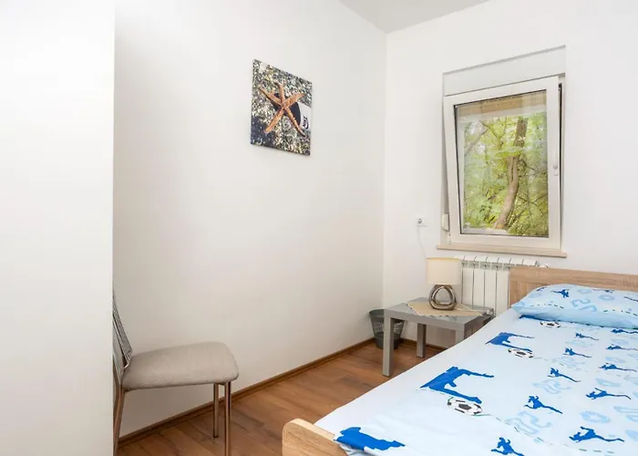 アパート Sepic By Guide